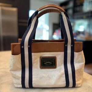 Tommy Hilfiger American Classics Purse